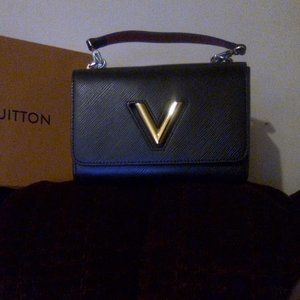 Louis-Vuitton Twist MM Black Leather epi Limited edition New(only open for pics)